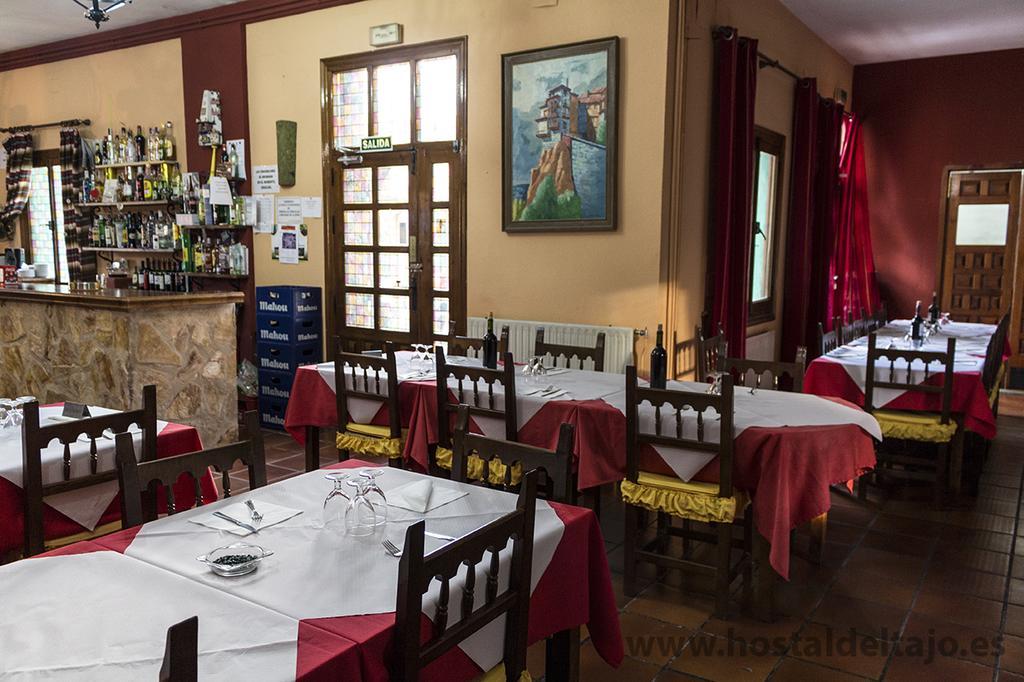 Hostal Del Tajo Peralejos de las Truchas Exteriör bild